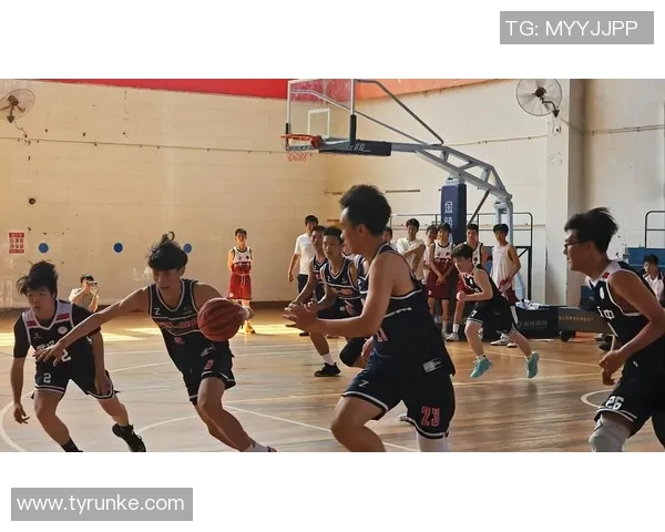 武汉篮球队与北京篮球队赛后技术分析与战术总结